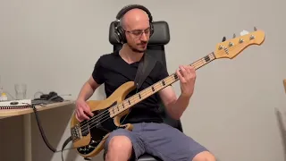 U2 - With or Without You - Bass Cover