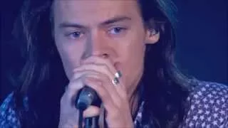 Harry Styles Best Vocals 2015 [7]