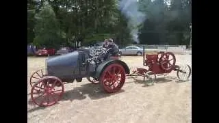 Mike's 1919 International Harvester 8-16 Hauling a 9HP Economy Hit n' Miss