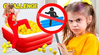 Eva and Red vs Gold Challenge for kids