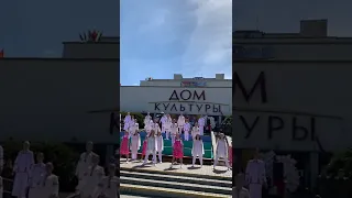 Поют солдаты срочники на концерте 9 мая🌺💯