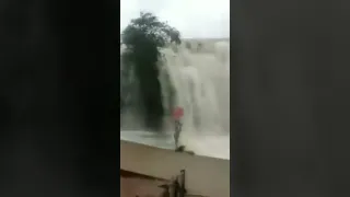 Natural hazard! Devastating flood sweeps away cars in Yercaud, Tamil Nadu, India 06