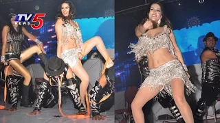 Sunny Leone's Seductive Dance on New Year : TV5 News