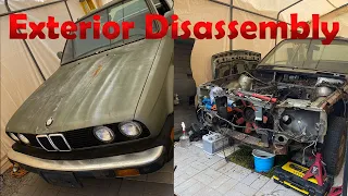 RESTORING A 1984 BMW E30 Part 4 (Exterior Disassembly)