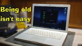 2009 MacBook In 2023, But Everything Goes Wrong (Almost)
