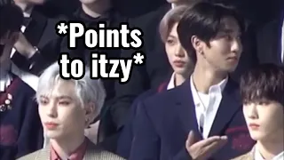 Stray Kids and Itzy being siblings (Mostly 2 HWANG)