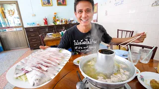 Eating a POMFRET STEAMBOAT! Thai Chinese Food in Surat Thani, Thailand!