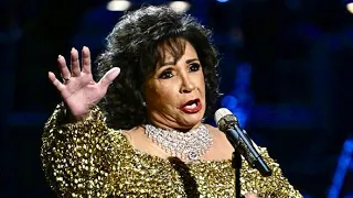 Dame Shirley Bassey - Diamonds Are Forever (The Sound of 007 in Concert 2022)