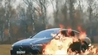 russian blogger burn GT 63 s car which price is 2 crore