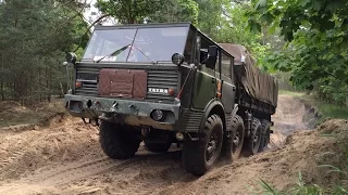 Militärfahrzeugtreffen Jüterbog 2015 Altes Lager Garnisonschau Tatra Robur Lo BAT-M MDK2M  NVA