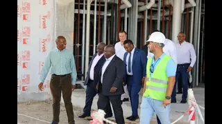 Prime Minister Davis Visits Nassau Cruise Port