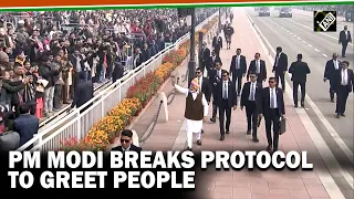 Republic Day 2024 | PM Modi breaks protocol, greets people at Kartavya Path