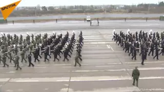 Massive Rehearsal for 2016 V Day Parade Takes Place Near Moscow