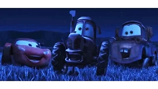 CARS TRACTORES EN ESPAÑOL RAYO MCQUEEN MATE FRANK ASUSTA TRACTOR TIPPING MACUIN VIDEOS JUEGO