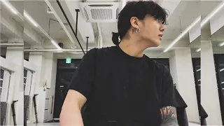 Indo-Eng Sub [Jungkook Live 2/2] 230211 I'm tireeed ~힘드러어엉~