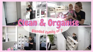 GIRLS ROOM MAKEOVER clean and organise. Combine two rooms into one!