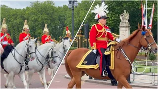 Top BOSS Leads the Magnificent King's Guards and Horses to the Major General's Review