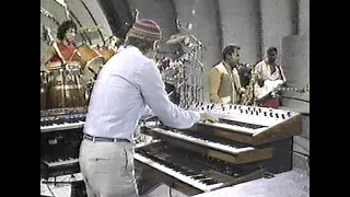 Weather Report 6-12-82 Hollywood Bowl multi-song TV broadcast