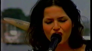 The Corrs - Runaway (Surprise Surprise TV Performance)