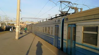 Отправление ЭР9М от станции Васильков - 1