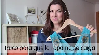 Truco para que la ropa no se caiga de las perchas