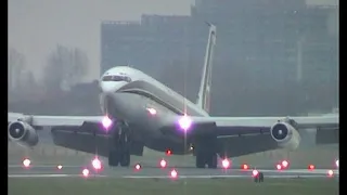 19 Years ago , classic Boeing  707 and DC-8 smokers in action at Ostend Airport