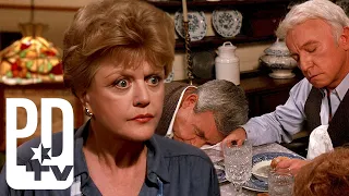 Jessica Fletcher Poisons Her Dinner Party Guests | Murder, She Wrote | PD TV