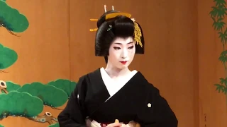 Ep. 18 Geishaspotting: Private Geiko and Maiko Performance in Black Kimono to celebrate the New Year