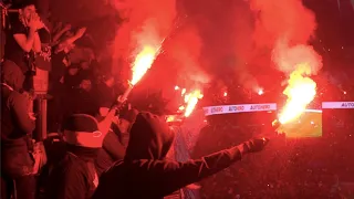 OM-PSG : Les ultras parisiens mettent le feu avant le Classico | IMMERSION ENTRAÎNEMENT PUBLIC