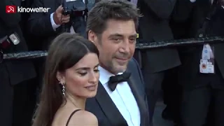 CANNES Red Carpet Everybody Knows ( Penélope Cruz, Javier Bardem, Kristen Stewart )