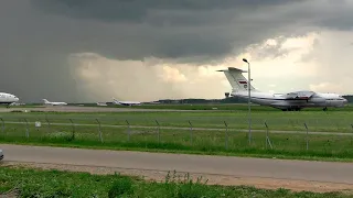 Takeoff before the storm. Il-76 flew to Yeysk / Vnukovo Airport 2021