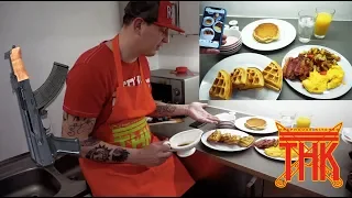 BIG DRACO BREAKFAST #Traphousekitchen S03E02 | YSL Beezy