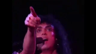 Kiss - I Was Made For Lovin' You -Live  (HQ)  (Hard Rock) -1978