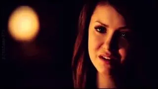 TVD 4x23 (Graduation) Elena tells Damon she loves him