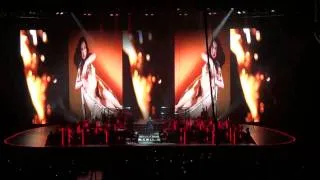 George Michael - Feeling Good - Symphonica tour Budapest 2011 Live