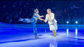 Aladdin and Princess Jasmine at Disney on Ice Road Trip Adventures 2022