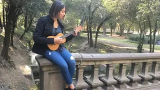 Andar conmigo - Julieta Venegas (Ukulele Cover) | Alejandra Salguero