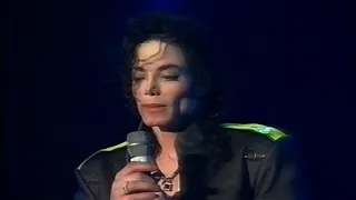 Michael Jackson - The Jackson 5 Medley (Live HIStory Tour In Helsinki) (Remastered)
