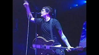 Blink 182 First Date Live at Camden NJ [06-06-2004]