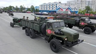 Парад Победы прошел в Южно-Сахалинске (видео с квадрокоптера)