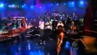 Ne-Yo - One In a Million ( David Letterman 17/11/10)