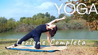 Yoga lezione completa - hatha flow per principianti - fluire con il respiro