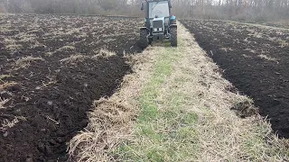 Оранка великой маси соломи. MTZ 892,2+ПЛН 3-35. Пахота трактора МТЗ 892.2 з плугом ПЛН 3-35