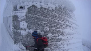 Hiking Snowdon in the snow