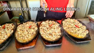 Filipino Street Food | Aling Lucing's Original SISIG | Pulutan at Ulam Para sa Panlasang Pinoy