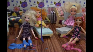 SLIME Joke in ELSA's Palace ! Anna & Elsa toddlers - Prank - Funworld & Art