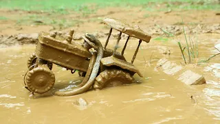 Ford Tractor Stuck in Field Rescued By Swaraj Tractor | Snake🐍 | Stuck in Mud | Cs Toy