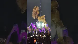 Beyonce wearing Loewe performing Drunk In Love on the Renaissance World Tour !! #tamtonight