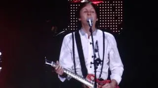 Paul McCartney - Let Me Roll It - Live 11/14/2012 Houston, TX