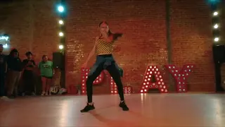 GiaNina Paolantonio “CASHSH*T” Dexter Carr Choreo